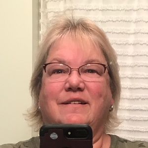 Meet your Posher, Robyn